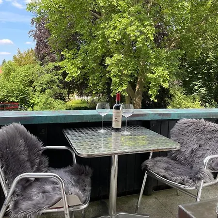 Appartementhaus Herrenhaeuser Gaerten Hanovre Extérieur photo